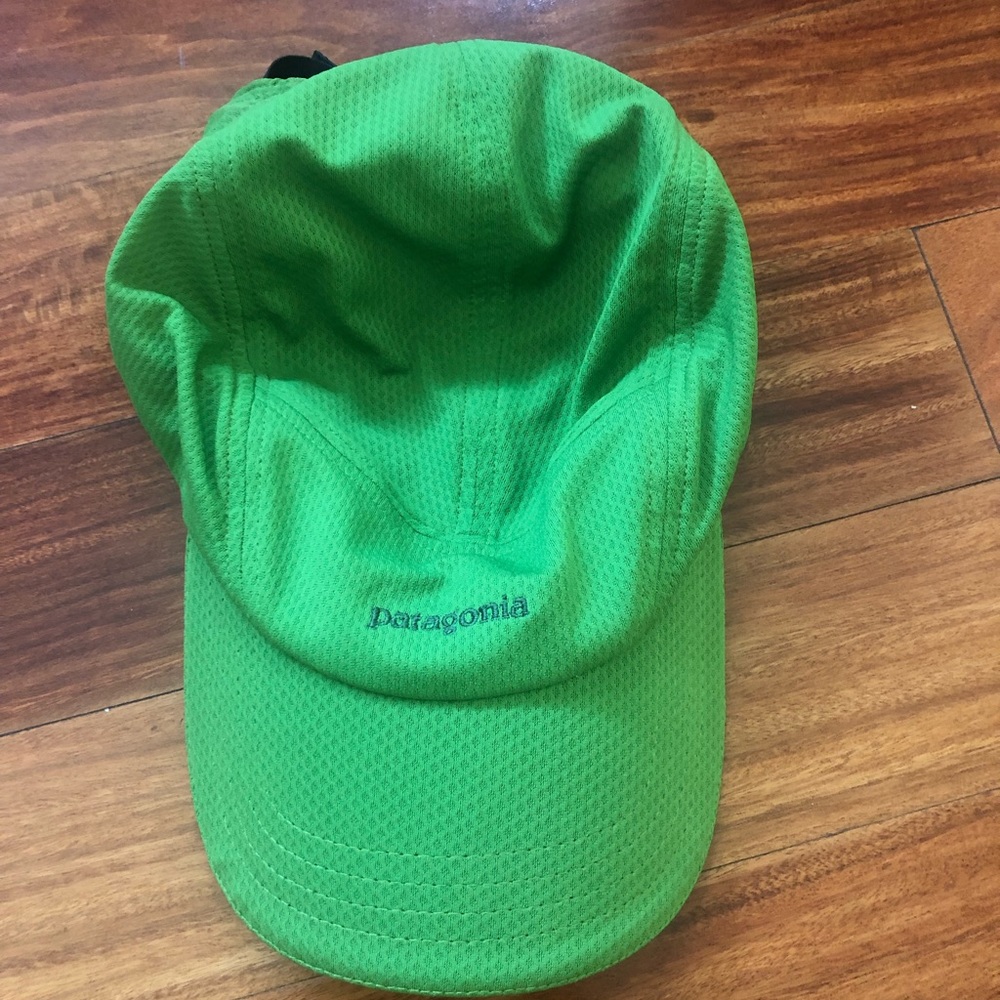 Patagonia baseball cap with sun protection green